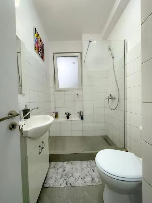 Apartment Boulevard View 2Br Apt In Old Town Bukarest Rumänien
